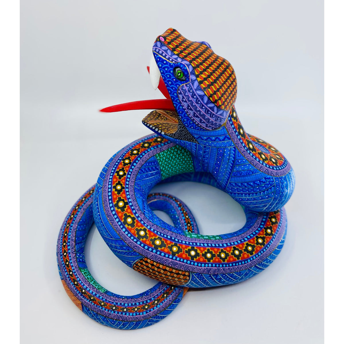 extra-large-snake-by-