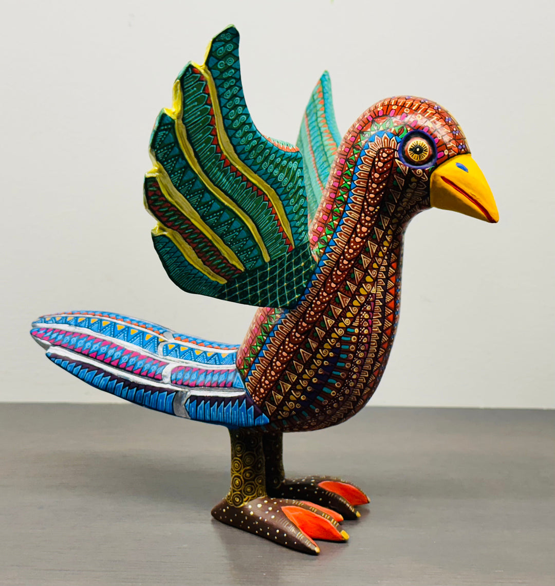 Pretty Bird Landing / Oaxacan Alebrije Wood Carving