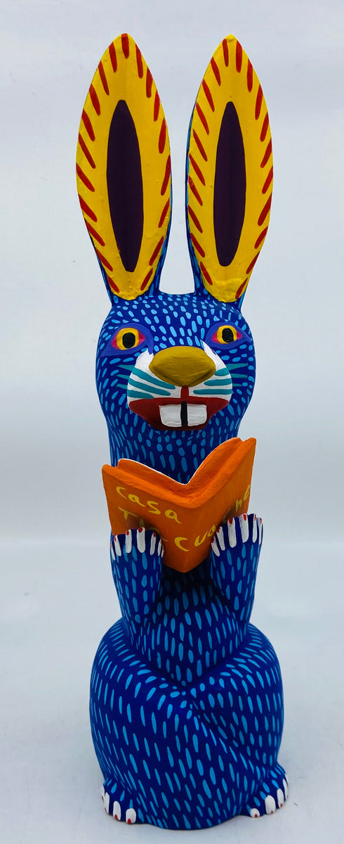 reading-rabbit-milagros-seattle-333074_1200x1200.heic?v=1681340492